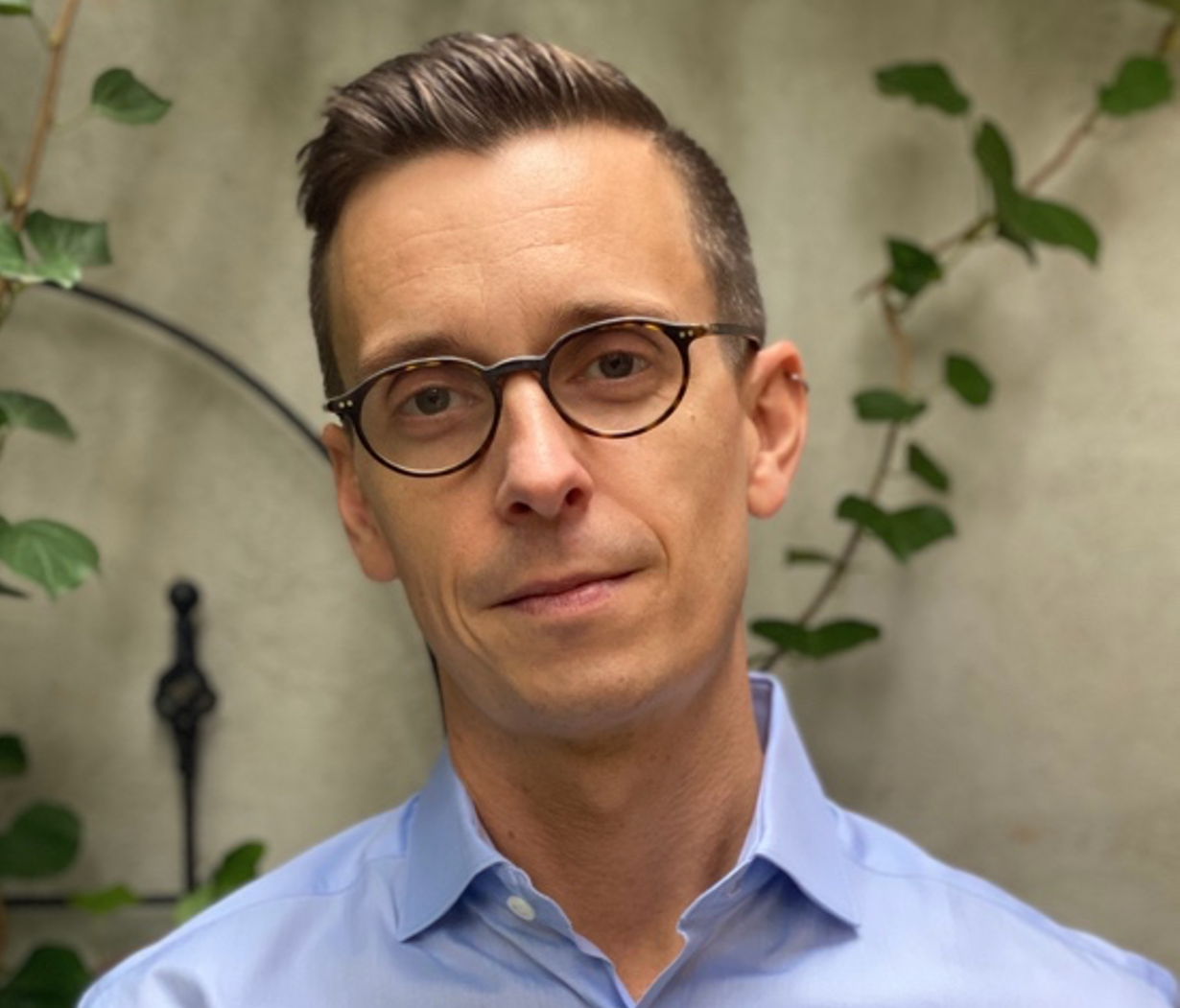 Silence and Resistance in HIV Reservoir Persistence